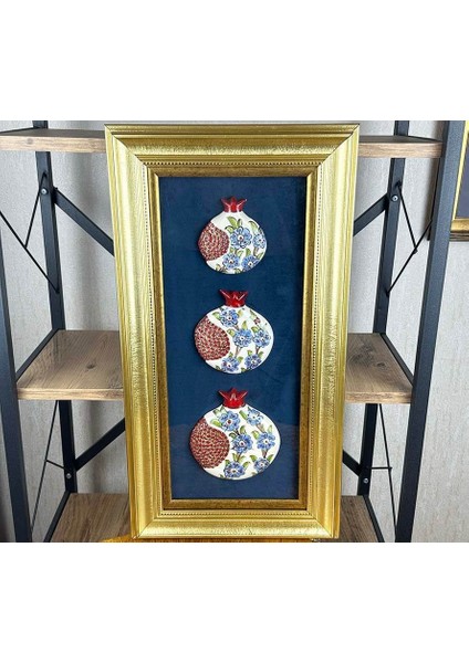 Akademik Yükselme Hediyesi Mavi Çiçek Motifli Üçlü Çini Paspartulu Nar Pano