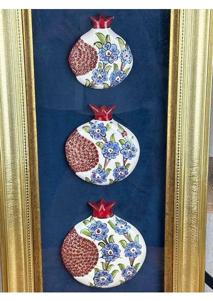 Akademik Yükselme Hediyesi Mavi Çiçek Motifli Üçlü Çini Paspartulu Nar Pano modelleri