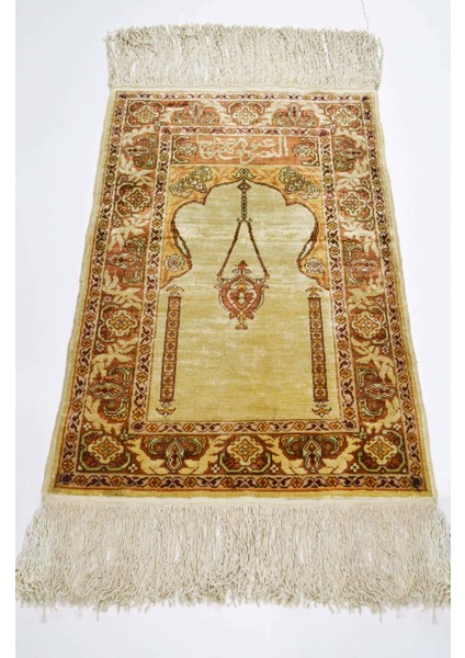 Saf Ipekten El Dokuma Hereke Mini Seccade Halı 37X53 cm (0.20 M²) modelleri