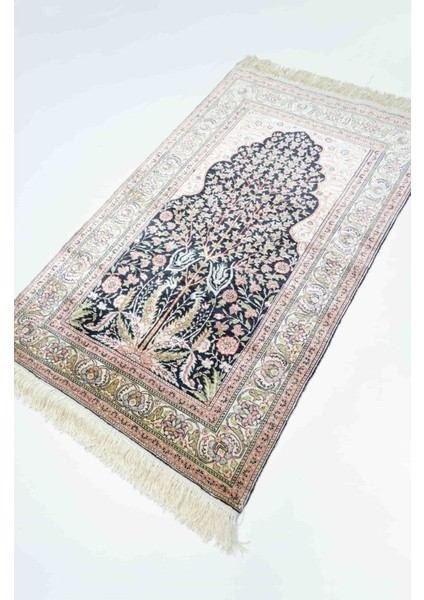 Saf Ipekten El Dokuma Mihraplı Namazlık Kayseri Halısı 74X125 cm (0.92 M²) modelleri