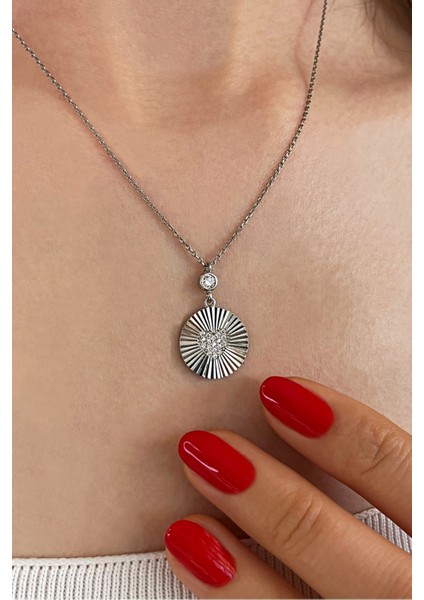 925 Ayar Gümüş Kalp Motifli Zirkon Taşlı Kolye - 23181501 fiyatları