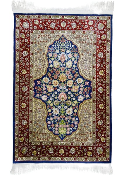 Saf Ipekten El Dokuma Çeşmi Bülbül Desenli Hereke Halısı 85X124 cm (1.05 M²)