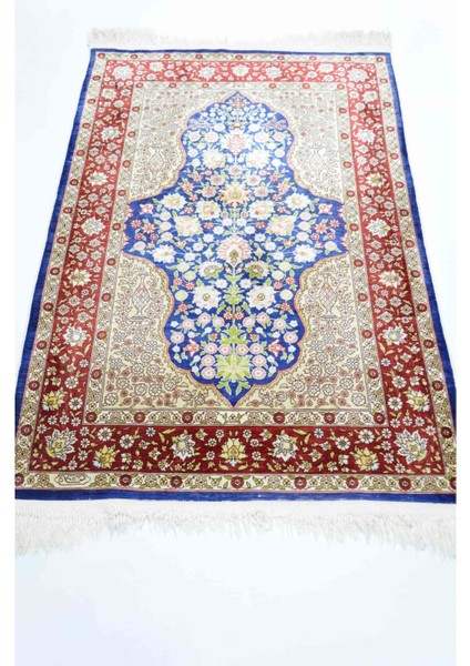 Saf Ipekten El Dokuma Çeşmi Bülbül Desenli Hereke Halısı 85X124 cm (1.05 M²) fiyatları