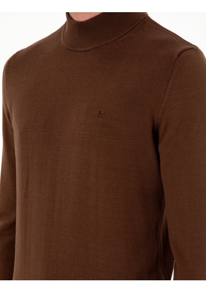 Erkek Koyu Kahverengi Slim Fit Yarım Balıkçı Yaka Basic Triko Kazak 50296548-VR084