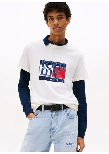 Tjm Slim Rwb Bayrak Desenli Erkek T-Shirt DM0DM21977YBH fırsatları