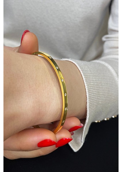 18K Altın Kaplamalı 925 Ayar Gümüş Zirkon Taşlı Kelepçe Bileklik - 45101101 modelleri