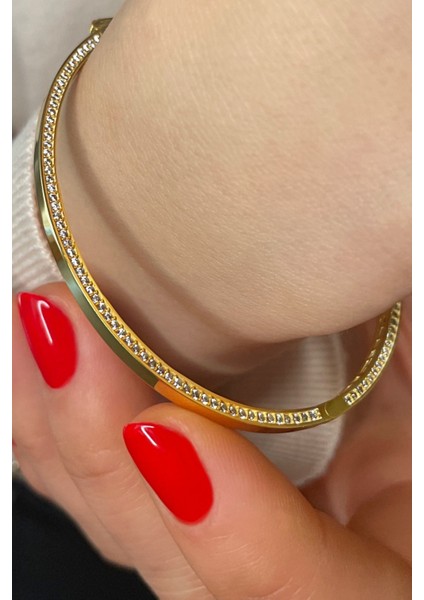 18K Altın Kaplamalı 925 Ayar Gümüş Zirkon Taşlı Kelepçe Bileklik - 45101500 modelleri