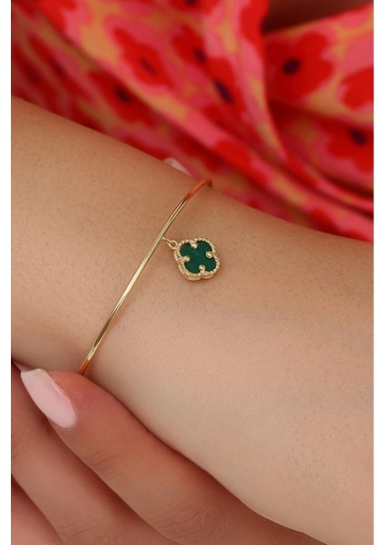 14K Altın Kaplamalı 925 Ayar Gümüş Granada Saray Yoncası Tel Bileklik - Yeşil 45103100 modelleri