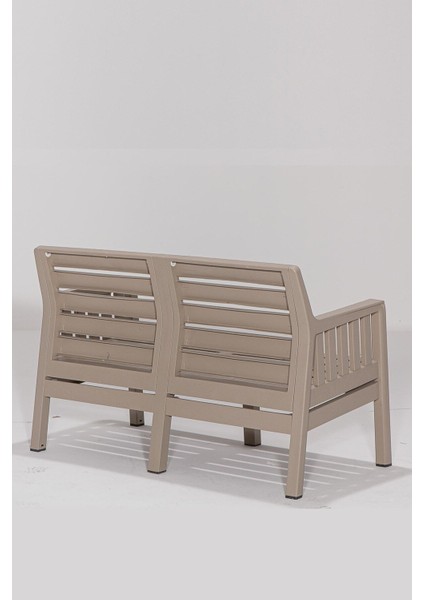 Lara Kahverengi Polipropilen UV Katkılı Bahçe ve Balkon Oturma Takımı – Güneş Işınlarına Dayanıklı Dış Mekan Mobilyası