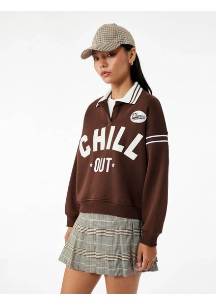 Baskılı Biyeli Oversize Polo Yaka Kahverengi Kadın Sweatshirt 6WAL10260IK