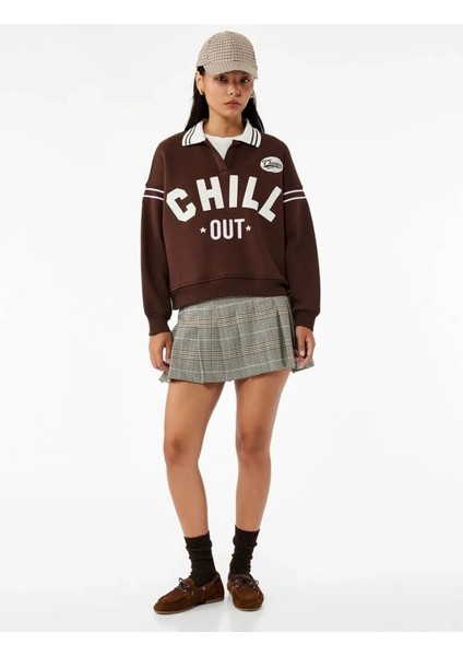 Baskılı Biyeli Oversize Polo Yaka Kahverengi Kadın Sweatshirt 6WAL10260IK fiyatları