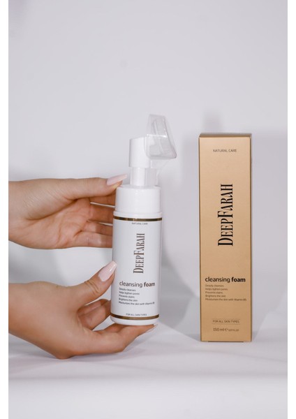 DeepFarah Hyaluronik Asitli Yüz Temizleme Köpüğü – Tüm Cilt Tipleri İçin Derin Arındırıcı, Siyah Nokta ve Akne Karşıtı fiyatları