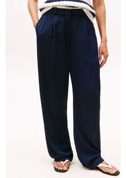 Viskon Twill Rahat Kesim Düz Paça Kadın Pantolon WW0WW46749C1G fırsatları