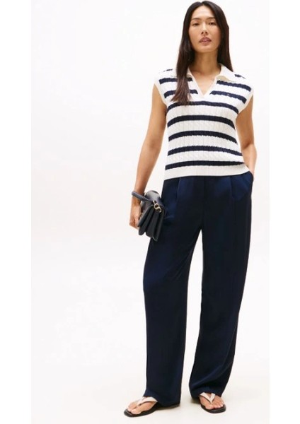 Viskon Twill Rahat Kesim Düz Paça Kadın Pantolon WW0WW46749C1G indirimleri