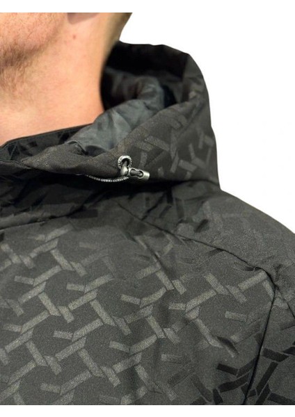 Monogram Erkek Siyah Rüzgarlık M5YL14WHEW2-FJ5M fırsatları