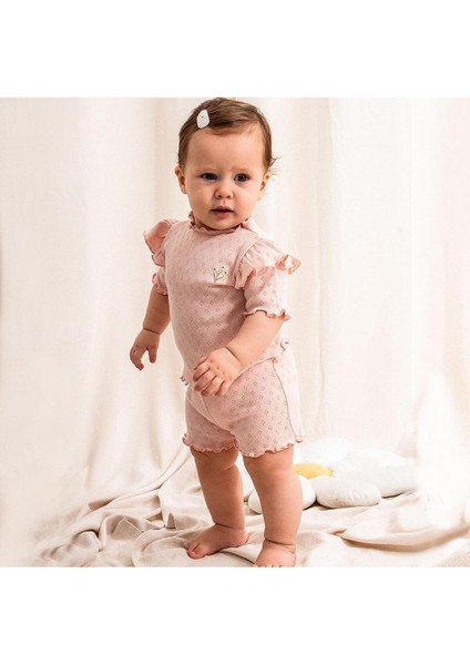 Kız Bebek Jakarlı Fırfırlı Nakış İşlemeli Kısa Kollu Şortlu 2'li Takım modelleri