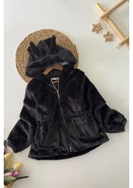 Kulaklı Kapüşonlu Kız Çocuk peluş mont - Siyah