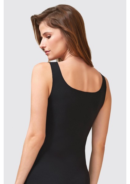 Berrak Lazer Kesim Iz Yapmayan Kare Yaka Kalın Askılı Pamuklu Atlet fiyatları