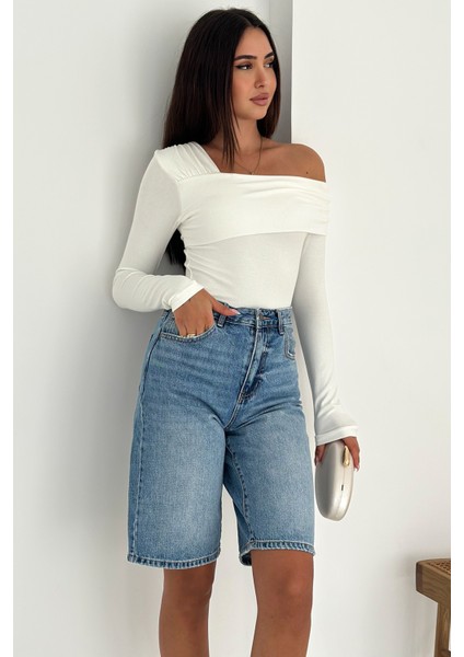 Kadın Madonna Yaka Bluz – Yumuşak Dokulu & Vücuda Oturan Kesim modelleri