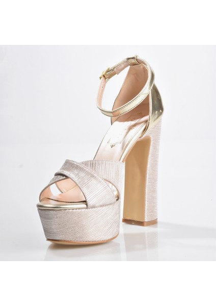 4243 Platform Topuklu Ayakkabı modelleri
