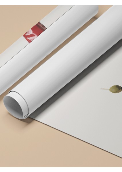 Çerçevesiz Poster, Kırmızı Çizme ve Martini, Salon Dekoru Poster No: 112513 fırsatları