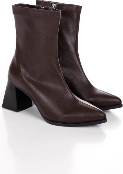 Kahverengi 7 cm Kalın Topuklu Sivri Burunlu Streç Bot modelleri