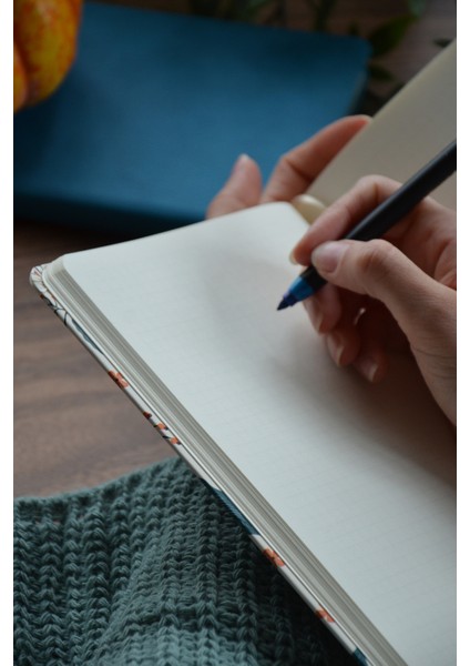 Sert Kapak Iplik Dikiş Kareli Defter fiyatları