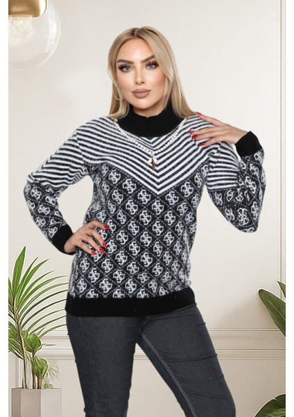 Göz Alıcı Kolye Detaylı Şık Sakal (Yumoş) Bluz- Balıkçı Yaka Modern Zarif Tasarım fırsatları