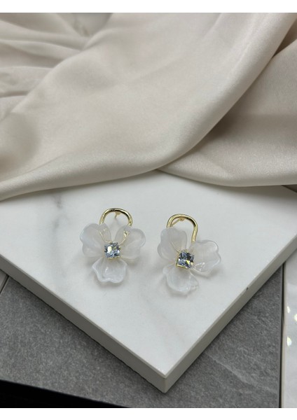 Sedefli Çiçek Taşlı Sallantılı Çelik Küpe fiyatları