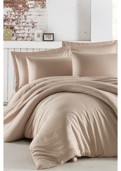 The Quaris'den Nevresim Takımı Çizgili Pamuk Saten Çift Kişilik