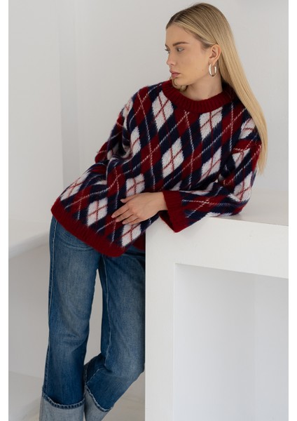 Kadın Oversize Sardonlu Tiftik Kazak – Yumoş Dokulu & Desenli indirimleri