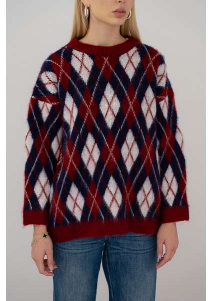 Kadın Oversize Sardonlu Tiftik Kazak – Yumoş Dokulu & Desenli