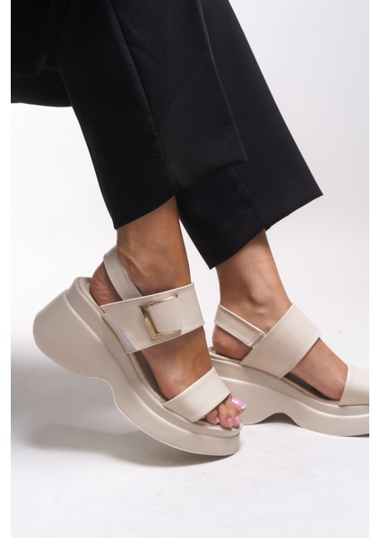 Gablynthi Kadın Sandalet 0012907 indirimleri