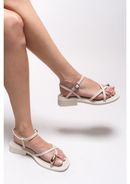 Elisliania Parmak Arası Kadın Sandalet 001201 fiyatları
