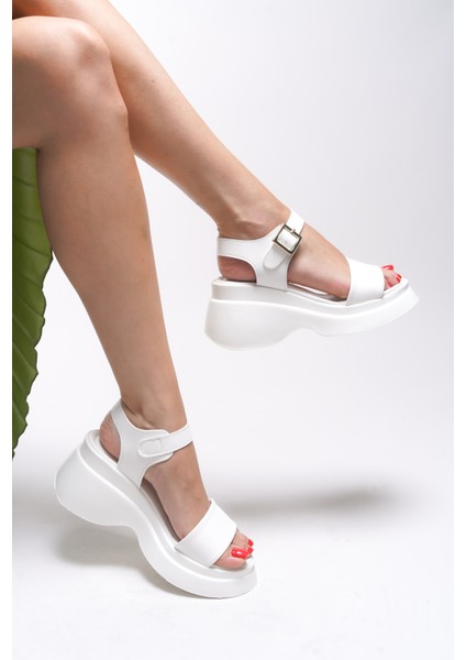 Evelsyra Kadın Sandalet 00129011 modelleri