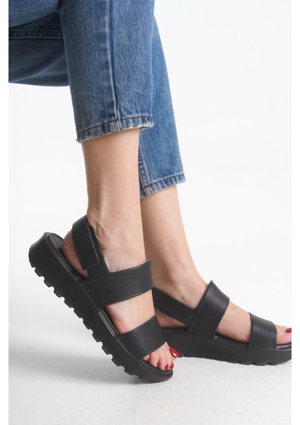 Avkiasha Kadın Sandalet 001230 indirimleri