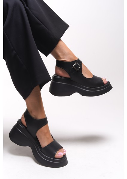 Quelaela Kadın Sandalet 0012906 modelleri