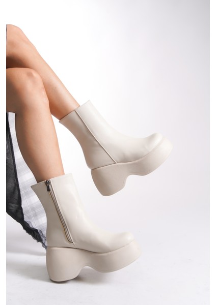 Kadın Bot 00123050 modelleri