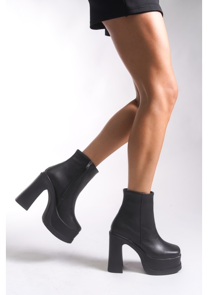 Kadın Yüksek Topuklu Ayakkabı 00122010 fırsatları