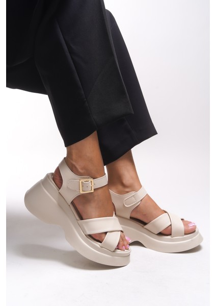Elysthara Kadın Sandalet 00129021 indirimleri