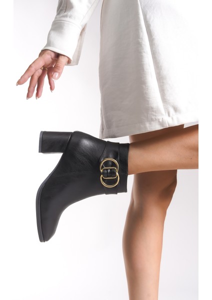 Kadın Toka Detaylı Topuklu Bot 00121040 fiyatları