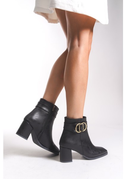 Kadın Toka Detaylı Topuklu Bot 00121040 fırsatları