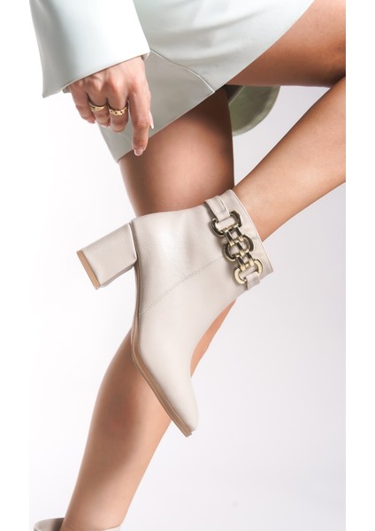 Kadın Zincir Detaylı Topuklu Bot 00121060 fiyatları