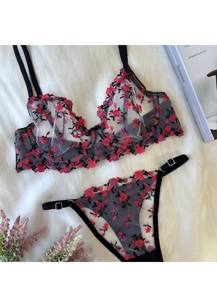Çiçek Motifli Dantel Detaylı( Balenli) Bralet Sütyen-Külot Takım
