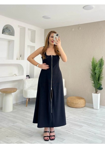 Kadın Askılı Kare Yaka Önden Fermuarlı Geniş Kesim Janjan Krep Elbise