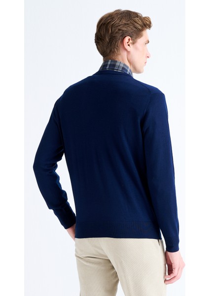 Erkek Lacivert V Yaka Yün Kazak fırsatları