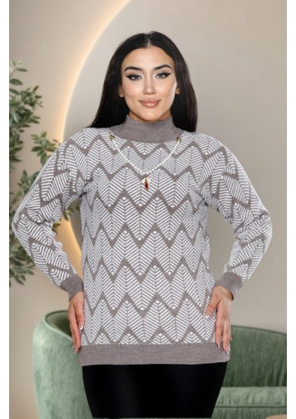 Trend Kolye Aksesuar Detaylı Şık Sakal(Yumoş) Bluz - Balıkçıl Yaka Modern Tasarım fırsatları