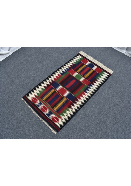 El Dokuma Otantik Karapınar Yün Kilim 6363 indirimleri