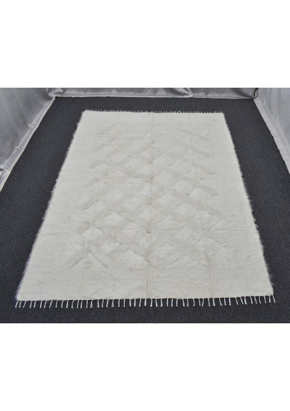 Yeni El Dokuma Tek Renk Beyaz Dikişsiz Çift Kişilik Tiftik Yün Siirt Kilimi 6375 indirimleri