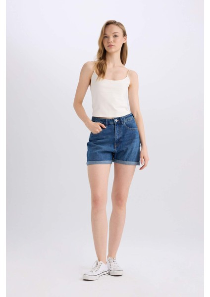 Mom Fit Yüksek Bel Katlamalı Paça Jean Şort fırsatları